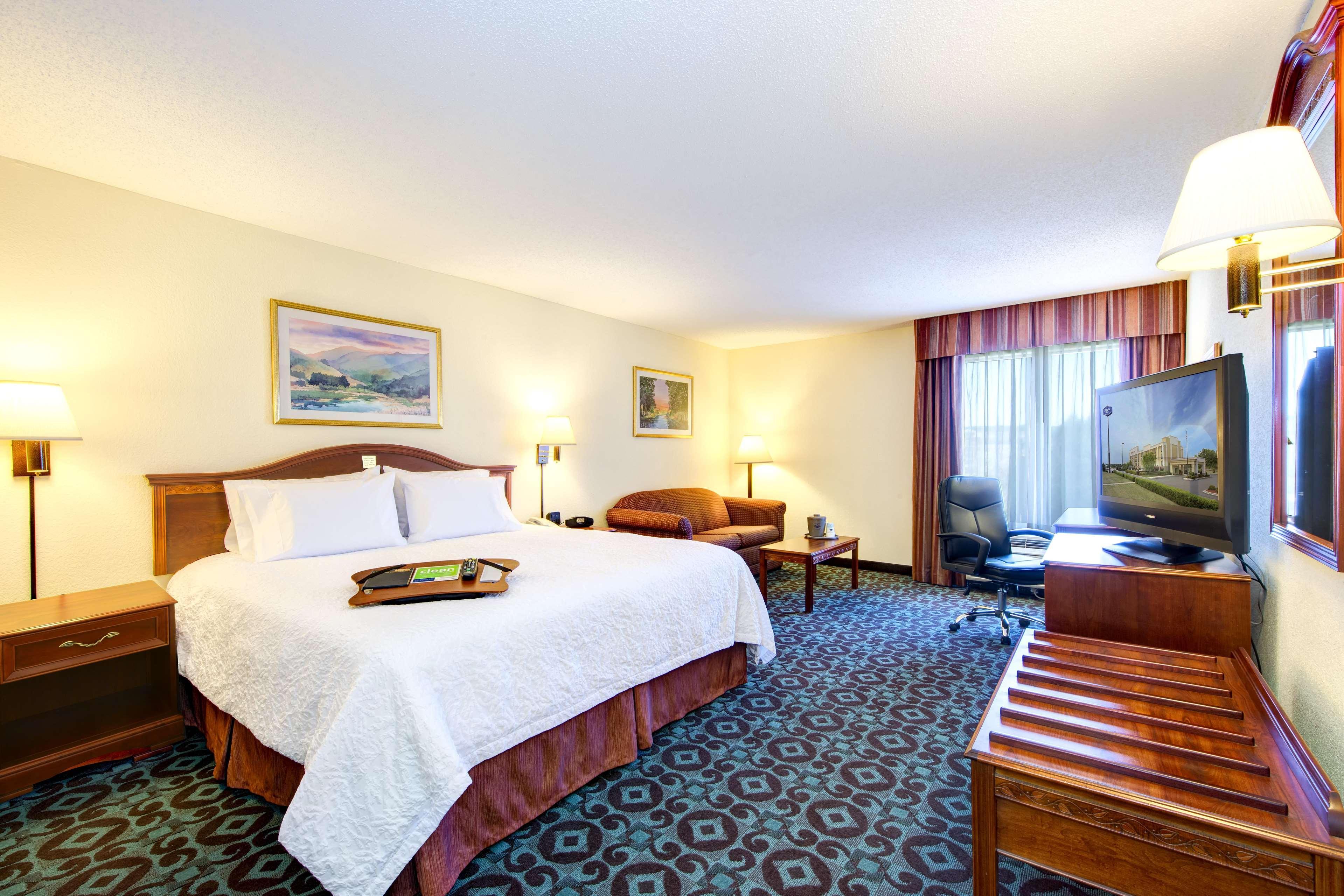 Hampton Inn Spartanburg Hotel Exterior photo